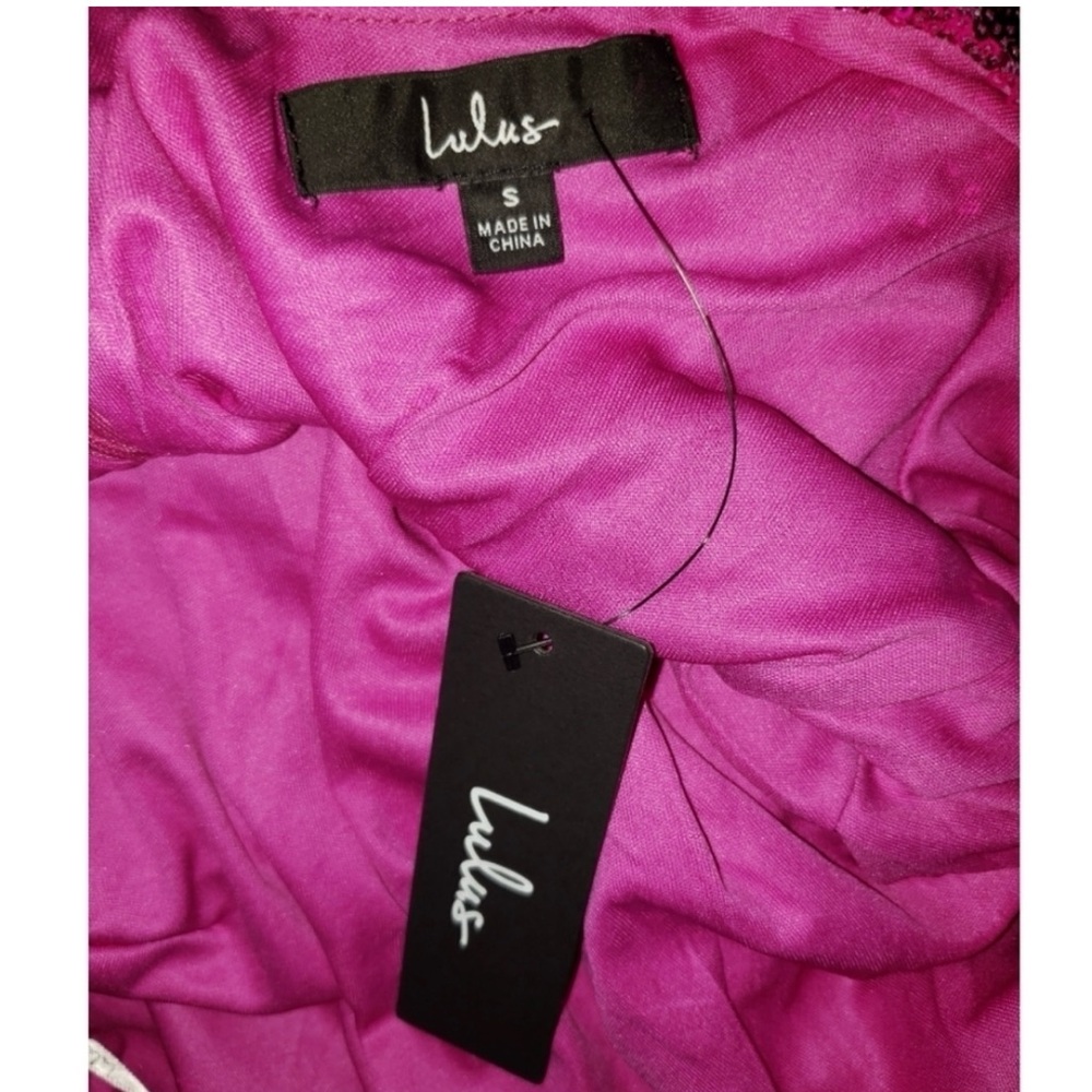 NWT Lulu's Delightful Ways Magenta Sequins Dress Size S - Homecoming-Formal-Prom - Picture 7 of 9